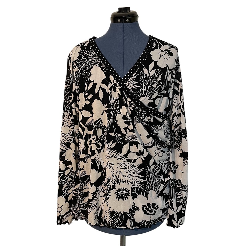 Vtg‎ Alfani Woman Black White Floral V Neck Faux Wrap Ruched Top Y2K Romantic 2X